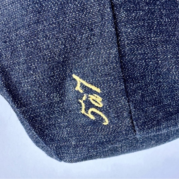 NWT* Cinq a Sept Denim wristlet Drawstring bisou Bag with Embroidered Logo - Picture 7 of 10